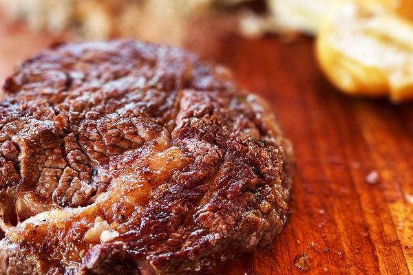 ‘Noite do Assado 1%’ é experiência gastronômica do melhoramento genético