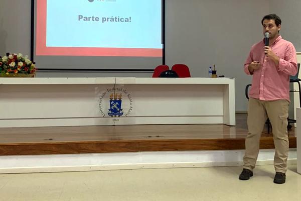 Troca de informações sobre melhoramento de bovinos marca curso em Santa Maria